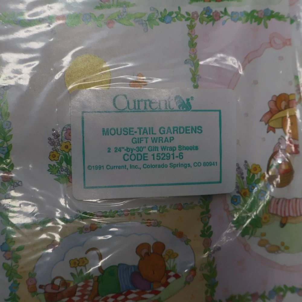 Vintage House-Mouse Designs & Current‎ Mouse-Tail Gardens Gift Wrap 6 Sheets